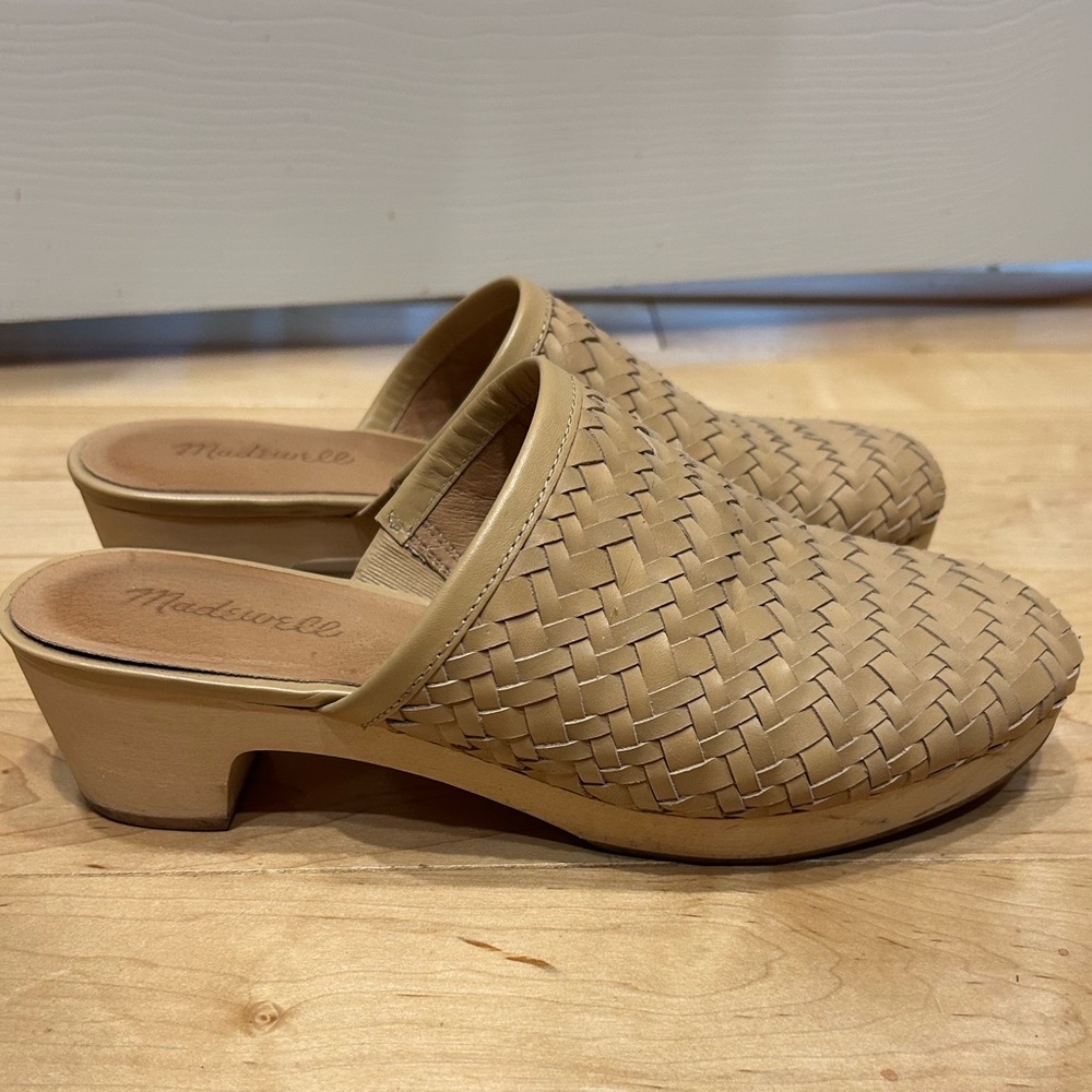 Madewell Women’s clogs, size 9, EUC